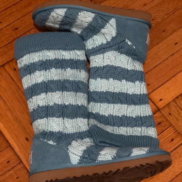 🔸UGG Sweater Boots🔸BRAND NEW🔸Original Box🔸 - Picture 2 of 8